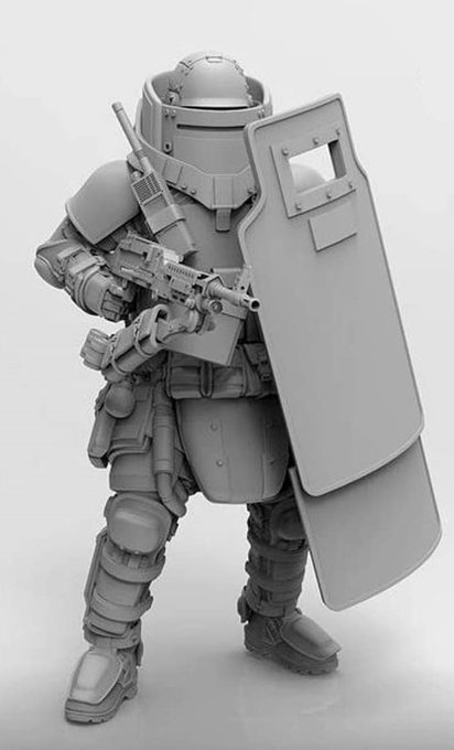 歩道では今や、自転車は突っ込んでくるは、スケボーも突っ込んでくるは、電動キックボードまで突っ込んで来るような環境。
僕もこの数年で三回程、すり抜け自転車に引っ掛けられてる。
歩行用にこんな防具が欲しいよ。

因みにこの装甲歩兵は模型で売ってるよ
ナッツプラネット 1/35 アドバンスガード https://t.co/R3Xb5ff8Qx 