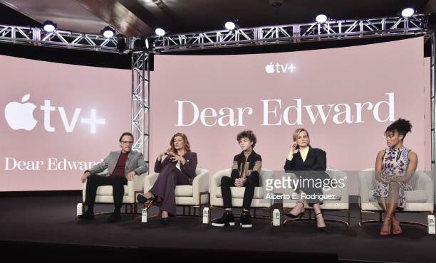 cyberportslave's tweet photo. [ 20230118 CA ] #AppleTVPlus 2023 Winter Press Tour at Langham Huntington, Pasadena 👏🥰👏 @AppleTVPlus @TaySchilling @conniebritton 

#DearEdward
#taylorschilling #tajyschilling
#conniebritton 
#colinobrien 
#jasonkatims
#annauzele https://t.co/v2aimj2g91