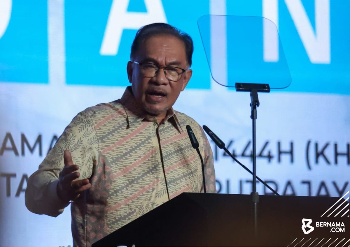 BernamaTV's tweet photo. Amanat Perdana Menteri @anwaribrahim yang bertemakan "Membangun Malaysia MADANI".

Enam tonggak dasar iaitu:
M- keMampanan 
A- kesejAhteraan 
D - Daya cipta
A- hormAt
N- keyakiNan 
I- Ihsan https://t.co/MZ83NzIhlf