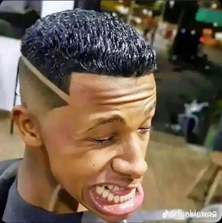 WatermelonPerson tweet media
