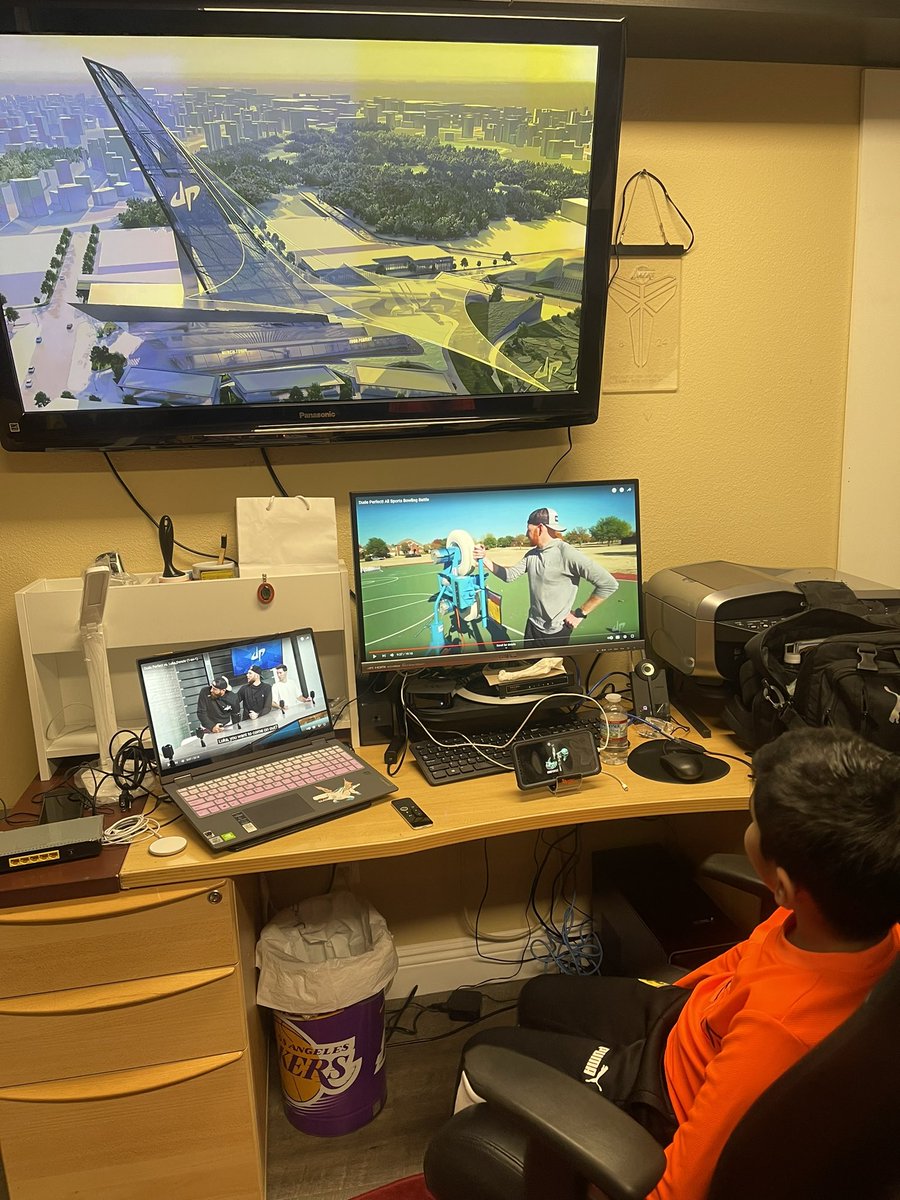 BigDizzyOC's tweet photo. @DudePerfect #DonZperfect #LakersNation #RamsHouse My Son I call him DonZ Perfect 🤩 

Found him self into my office 
Watching 4 episodes of Dude perfect 
1. Smart TV 📺 
2. Laptop 💻 
3. PC Computer 🖥️ 
4. Mobile Phone 📲 

Lol 😂 Lol 😂 Lol 😂 

#DudePerfect 
#DonZperfect https://t.co/zFA85r0VyV