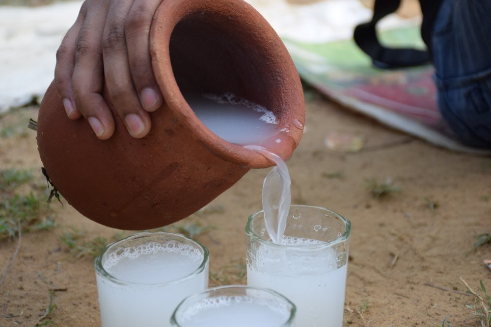UTDFrederick's tweet photo. Delete One 

Asaana 
Sobolo
Palm Wine 
Brukina https://t.co/yGO53OXpcD