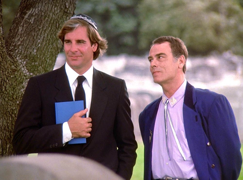 ziggy_irl's tweet image. On this day in 1974, Sam is sent to help a broken family come together, instead of allowing grief to tear them apart. [Project Log 02.07, “Thou Shalt Not…”] #QuantumLeap