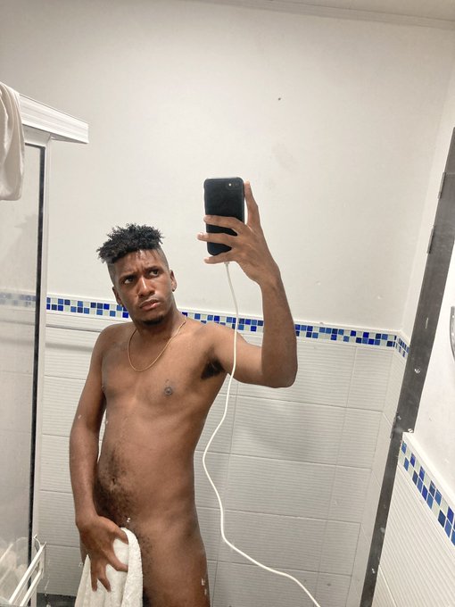 The sun is shining for me https://t.co/pNEkbiz3hs<a href="/tag/follow"class="tags"><span>#follow</span></a><a href="/tag/rt"class="tags"><span>#rt</span></a>