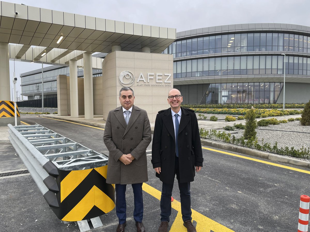 energyinsider's tweet photo. Visiting Azerbaijan’s Alat Free Economic Zone #AFEZ with Deputy Chairman Ismayil Manafov near the Baku International Sea Trade Port and transport corridors, which aims to deliver a unique environment for investors, creating an independent legal and regulatory framework. @VaqifS https://t.co/jMcb7n7dPe
