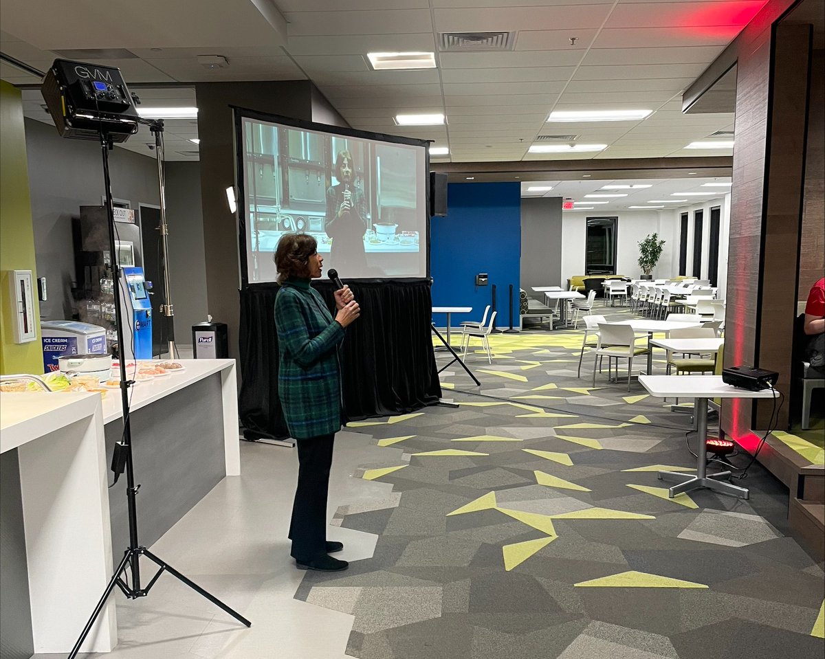wwt_life's tweet photo. Last night, we celebrated Lunar New Year with an event for employees all over the globe, including our offices in St. Louis, Singapore, Hong Kong, China, the Bay Area and more!  #WWTLife https://t.co/sH9vTUOCsz