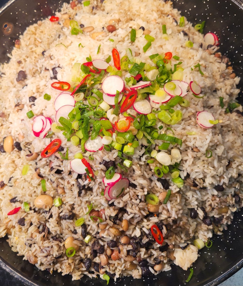 ktstanding's tweet image. Wow! Busy day @FrenshamHeights Cuban themed lunch, apple tasting and a Heads lunch 🙂 smashed it 👍 well done team @birch_gmsil  @NSkevington75 @HolroydHowe