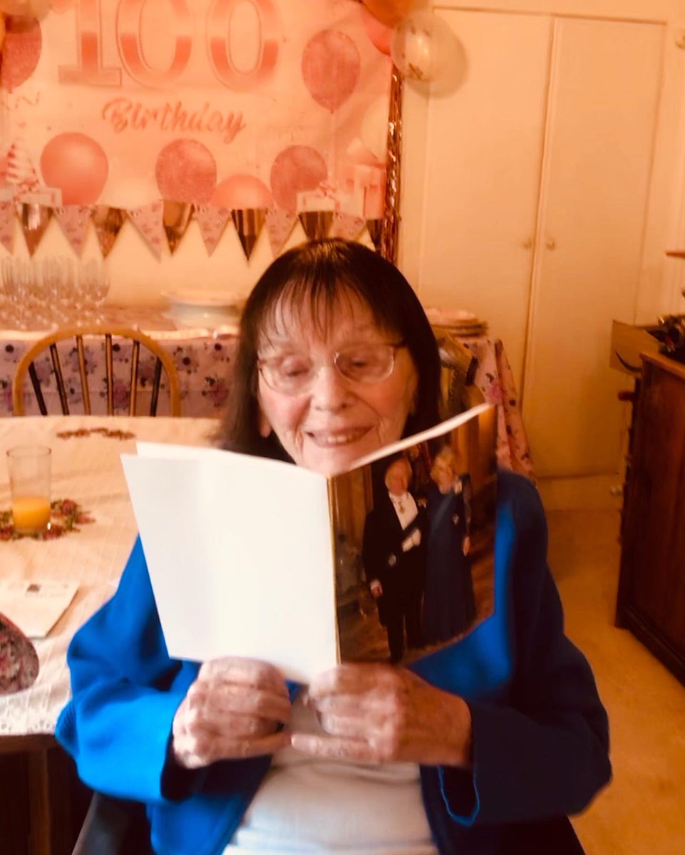 Leonie Mellinger 💙 tweet media