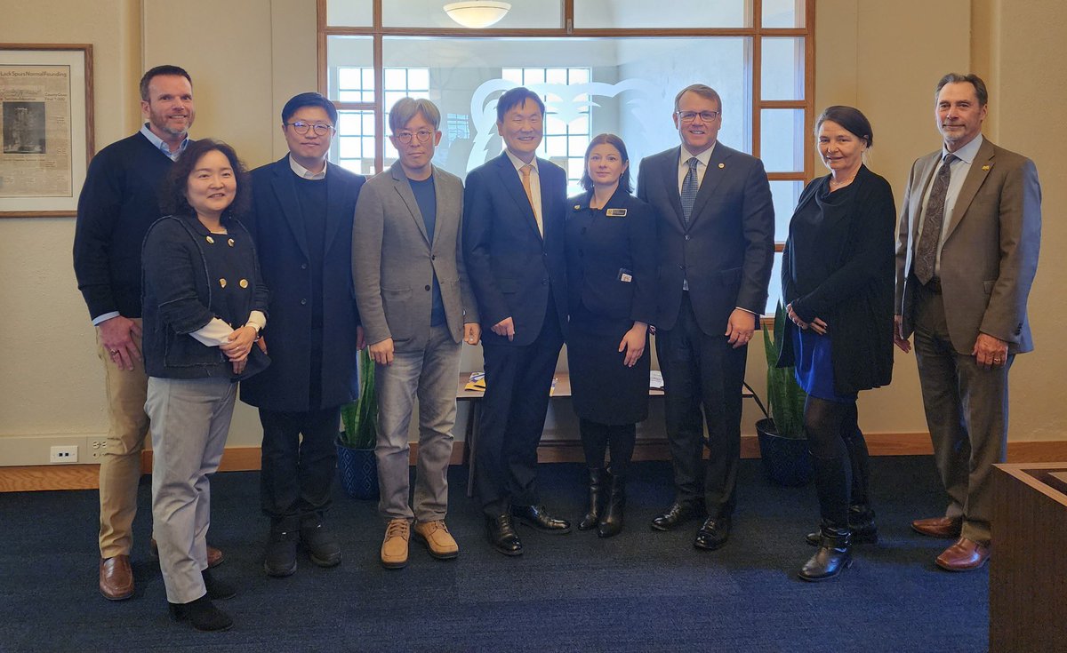 PresFeinstein's tweet image. I was pleased to host distinguished international guests from Seoul National University of Education @UNC_Colorado this morning.