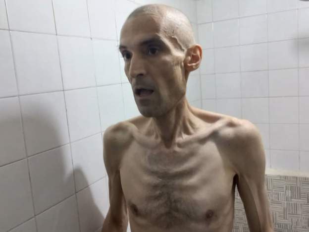 morittodel's tweet photo. یادش به خیر در مقدمه کتاب فیزیک موسسه اندیشه سازان(انتشارات بی‌نظیرش) نوشته بود: «دوست داريم انديشه‌هايمان با شما سبز شود، دوست داريم در اين وادی هر چه داريم نثار كنيم».

... هر چه داشتی، نثار کردی مرد!

#فرهاد_میثمی https://t.co/xBMCQ7bjdJ