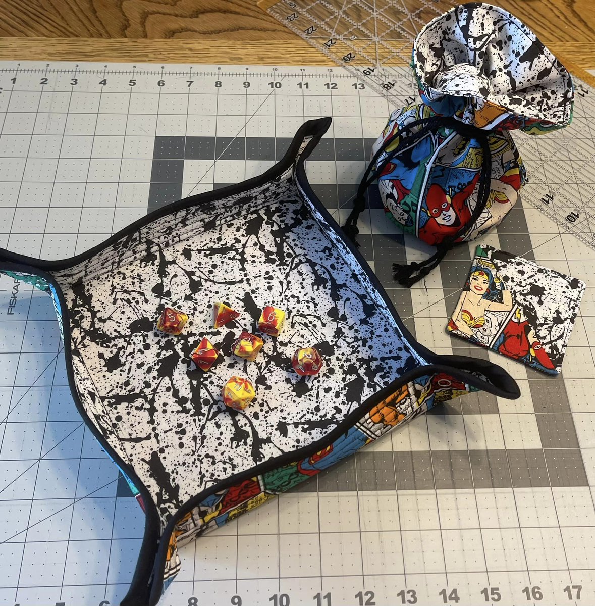 Danielle 👽 on Twitter "DC Comic Heroes cinch dice bag and collapsible