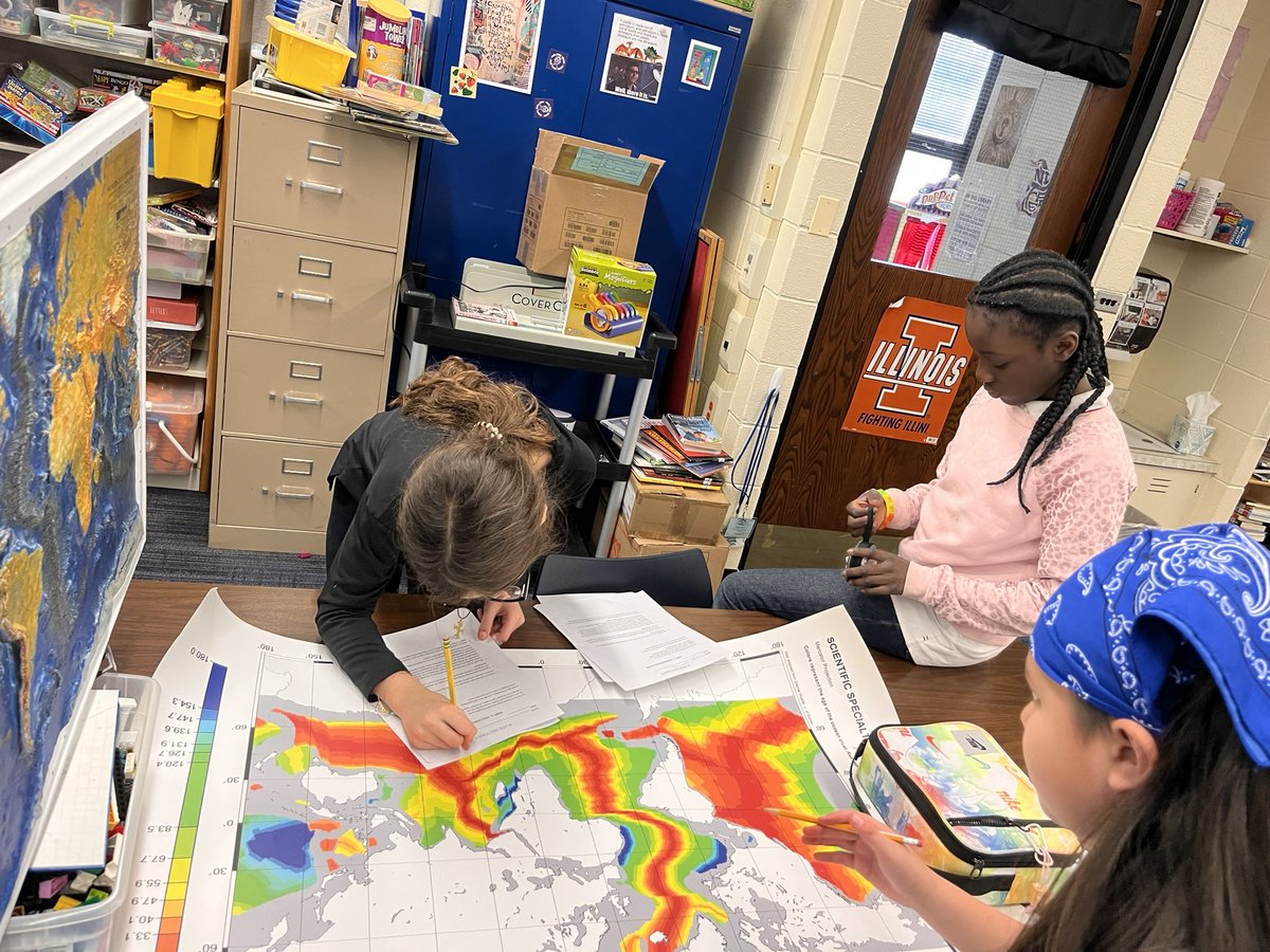 Mrs_Dulmage tweet media