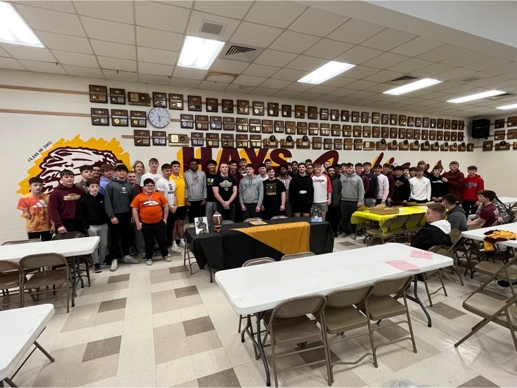 Congrats to Hays High senior Bryce Salmans and his family on signing his LOI to play football and continue his education at Fort Hays State University!