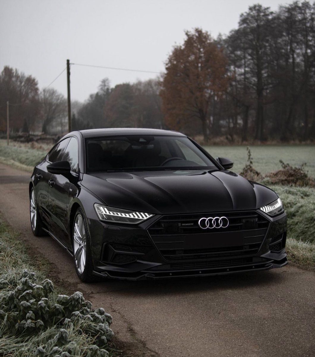 LuxuryCars365's tweet photo. Audi A7 ♠️ https://t.co/RBssL0Rvjt