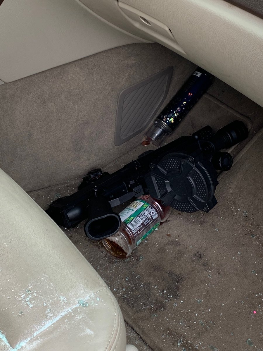 Happening now! 

Deputies are currently out at B Street and DeSoto Street after stopping a car suspected of drive-by shootings. 

“We are not playing with these criminals.” - Sheriff Chip W. Simmons