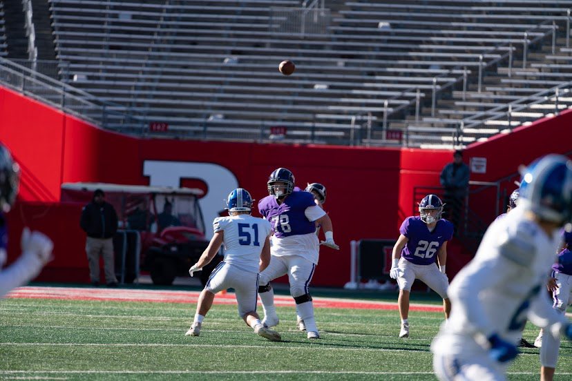 zwfactor's tweet image. It is said “Big time players make big time plays in big time games.” That leaves out a critical clause and should read: “big time players make big time plays in big time games (when they get the time.) @OwenOToole2 

#78 RT 3.31GPA
#passprotection
#offensiveline
#OLinePride