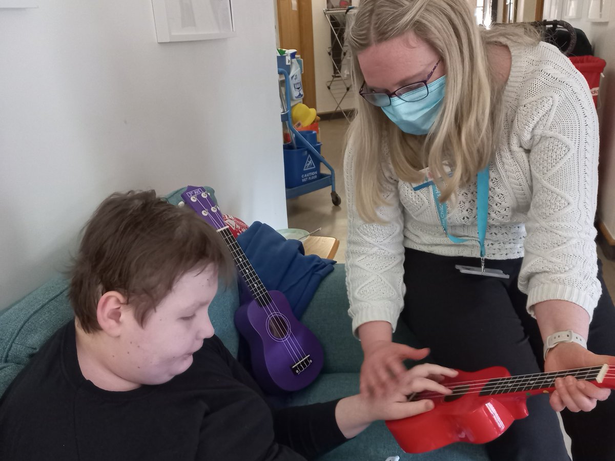 SSChospices's tweet photo. Happy #WorldPlayYourUkuleleDay!

Shooting Star Music Therapist, Marion, explains that ukuleles are a great addition to our toolkit. Many of our children have difficulty holding large instruments but ukuleles are so small and light that they are easily accessible. https://t.co/vWo09PbTlm