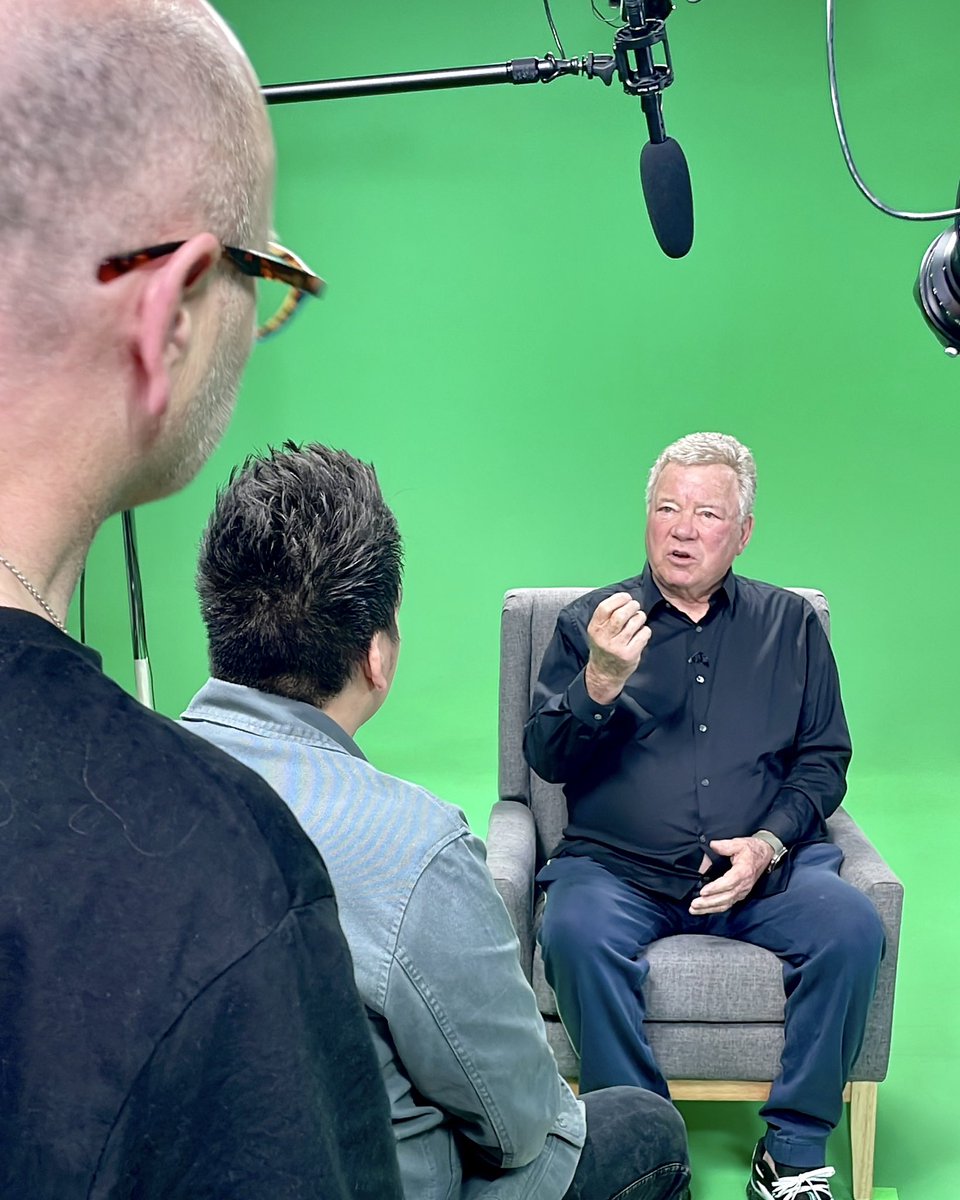 StoryFile's tweet image. Sneak peek of what’s coming on to @BBCClick soon. Can’t wait to share more. Stay tuned! #StoryFile #ConversationalVideo #BTS #WilliamShatner #Interview @WilliamShatner @NICKKWEK