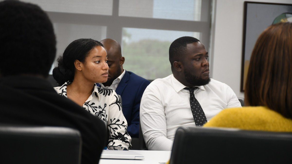 BanwoIghodalo's tweet photo. We are honoured by the visit and hope to spark a collaboration with Penn Carey Law in fostering the growth and development of the Global legal community.
#PennCareyLawInNigeria #BanwoIghodalo #LegalCollaboration #GlobalLegalCommunity #PennLawLLM #PennLawJD #PennLawSJD https://t.co/0SebdR9cdQ