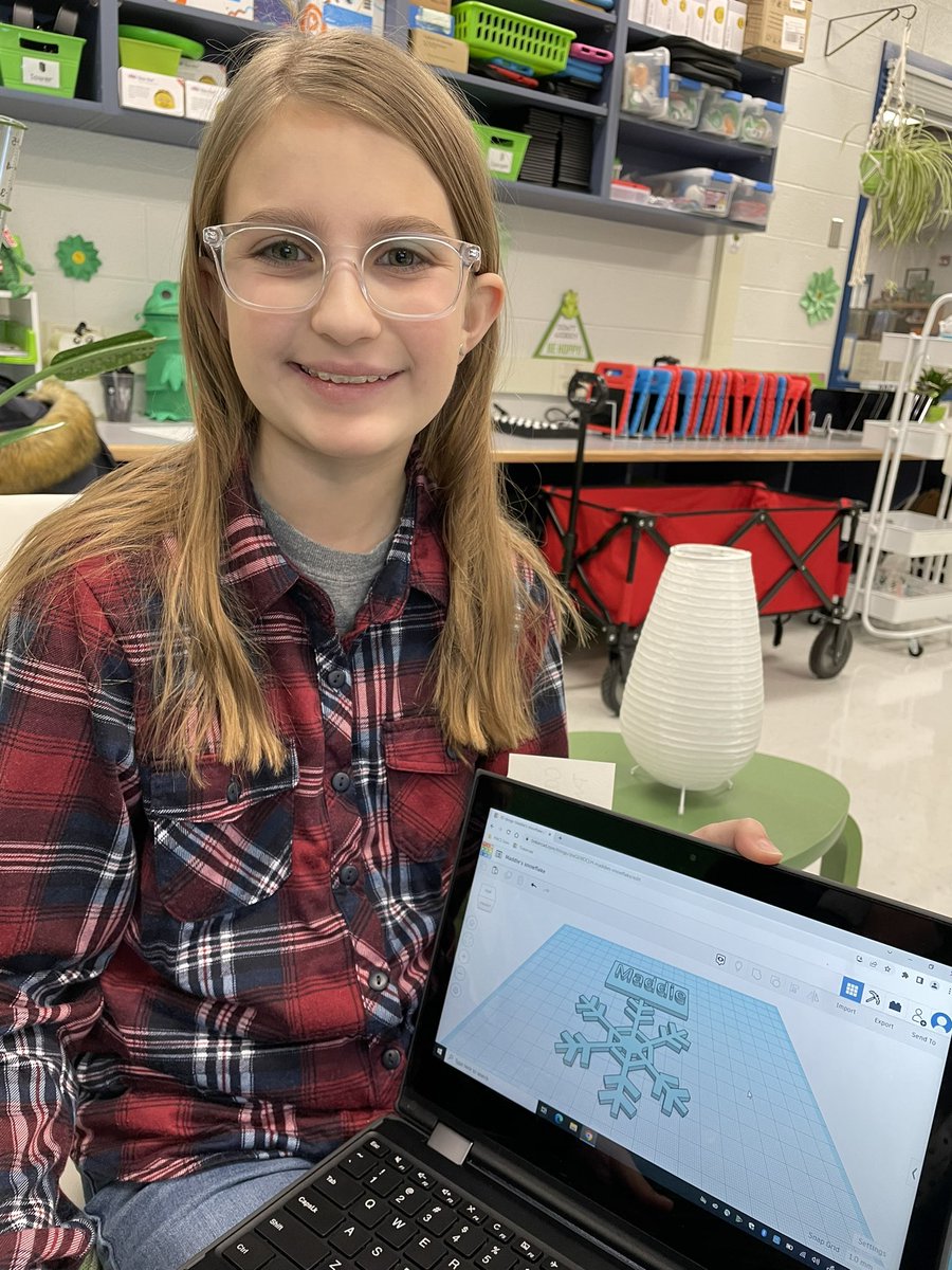 Tinkercad on Twitter "RT thefrogpond102 3DCreations session 3 of round 2 and everyone