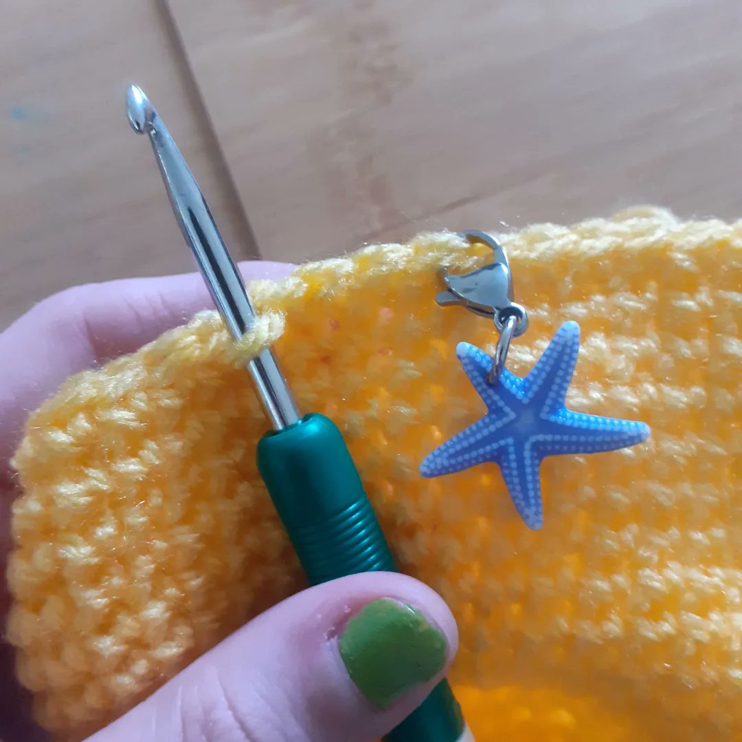 My current WIP 🧶
Does anyone want to guess what it is?🍯🧸
Using my new stitchmarkers that are now available at creationsbycalypso.square.site 😊
made with larger lobster clasps for people who struggle with tiny clips like me! 
#MHHSBD #CrochetTwitter #WIP #Crochet #SmallBusiness #SBS