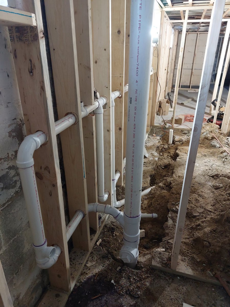 chiplumbingexp's tweet photo. A commercial repiping job for a business in Downtown Chicago https://t.co/ES6HA7arPw