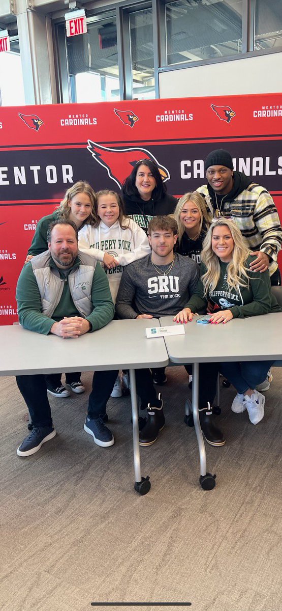It’s official 🖊 …