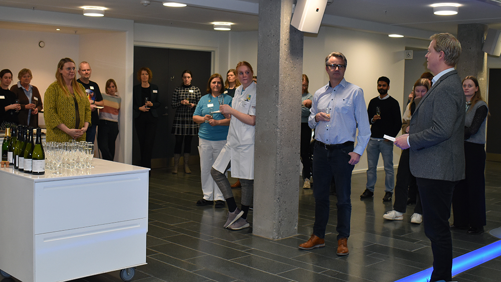 Dept. of Molecular Medicine (@moma_dk) on Twitter photo 🎉Today we celebrated the inauguration of a new #renalcancer research group at MOMA - The Lyskjær group headed by assoc. prof. Iben Lyskjær Heimann <a href="/Ilyskjaer/">Iben Lyskjær</a>! Congratulations! So now we do research in bladder, colon, prostate & renal cancer, medical research and bioinformatics. 🎉Today we celebrated the inauguration of a new #renalcancer research group at MOMA - The Lyskjær group headed by assoc. prof. Iben Lyskjær Heimann <a href="/Ilyskjaer/">Iben Lyskjær</a>! Congratulations! So now we do research in bladder, colon, prostate & renal cancer, medical research and bioinformatics.