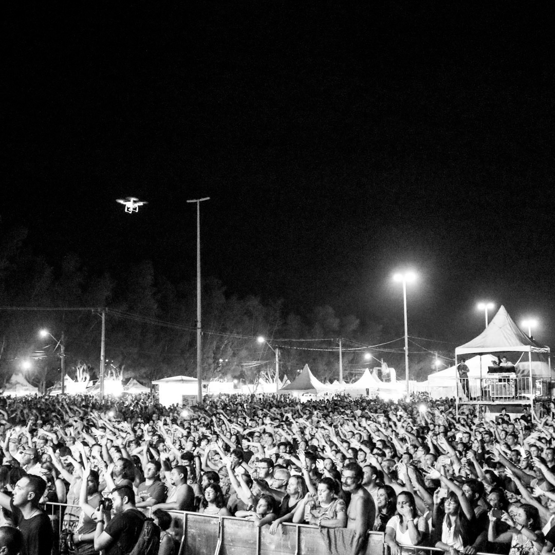 Nosso público faz com que cada show seja único!

Foto: Tarcísio Nascimento