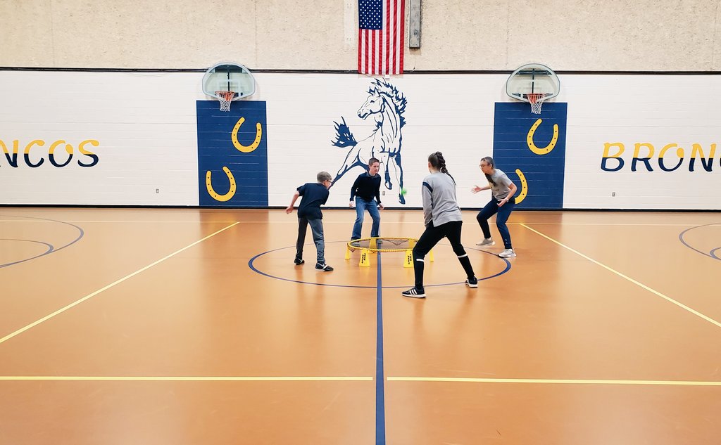 #fitkids this morning. What a great way to start our day! Oh and the smoothie on our way to 1st period was awesome. <a href="/ShapeMontana/">SHAPE Montana</a>