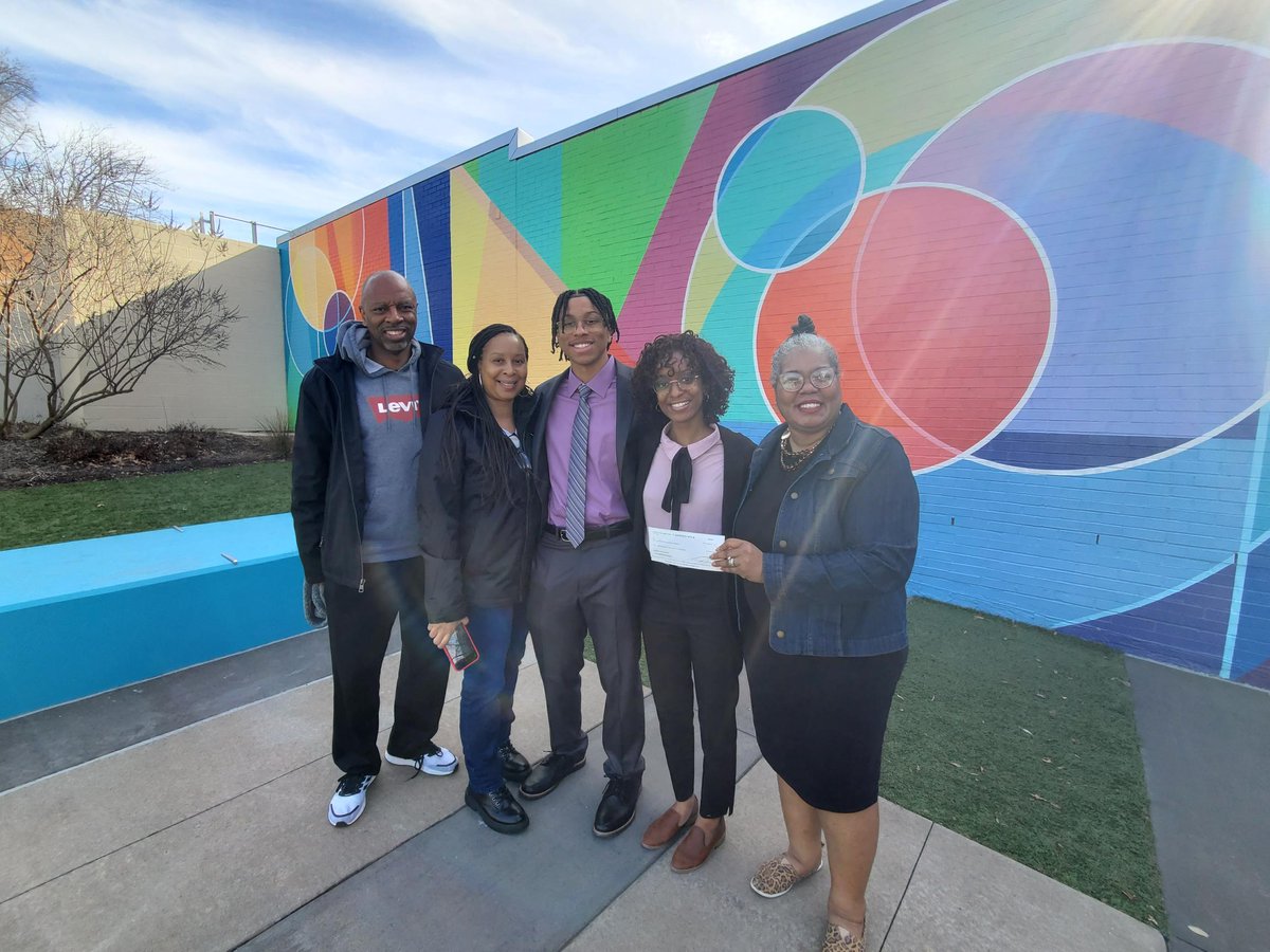 LupusNC's tweet photo. We would like to thank Mr. Bridges and his family for raising $1,000 on behalf of the LFANC! Your kindness and generosity help bring us one step closer to Solving the Cruel Mystery of Lupus, and we are so grateful to all of you! 💜
#LFANC #Lupus #ThrivingThursday https://t.co/OEy7C2UEtc