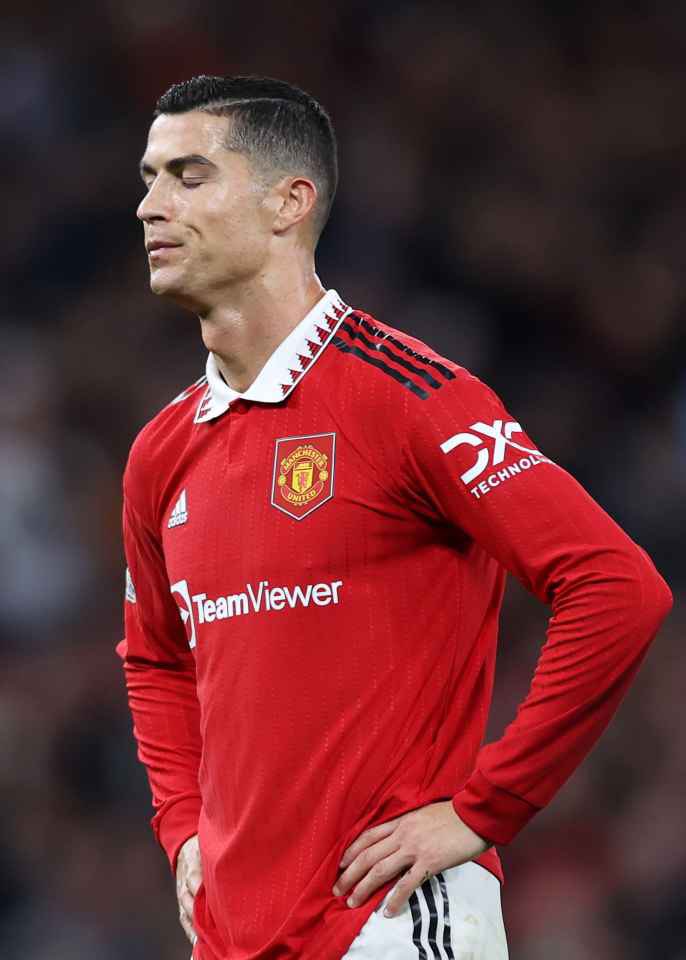 LEVI17388's tweet photo. One lost his child and underperformed then the fans turned against him and said they want him gone and the other was charged with rape case and we seen the evidences and they were so clear but the fans wants him back …🤦‍♂️ 

That’s United fans for you! https://t.co/HzeH3LLfX3