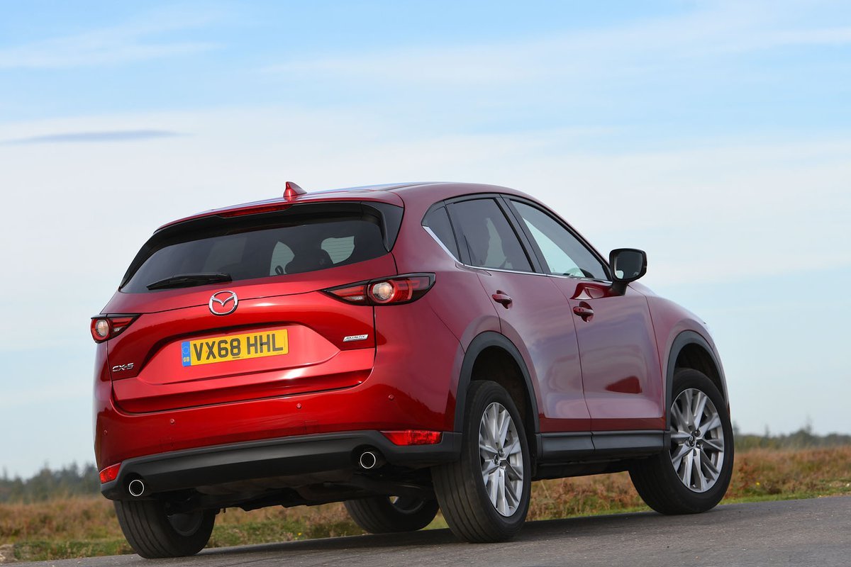 The @Mazda_UK CX-5 is a ⭐️⭐️⭐️⭐️⭐️ used large SUV❗️ How so? Well, click this link, otherwise you'll never know 😨👇 bit.ly/3u7z1rj