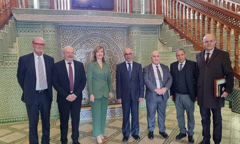 lematinpointma's tweet image. 📚Les sections bilingues d'espagnol dans le domaine scientifique seront introduites, dès l'année prochaine, dans certains établissements d'enseignement.

#enseignement #secondaire #bilingue #espagnol #Maroc  lematin.ma/express/2023/e…