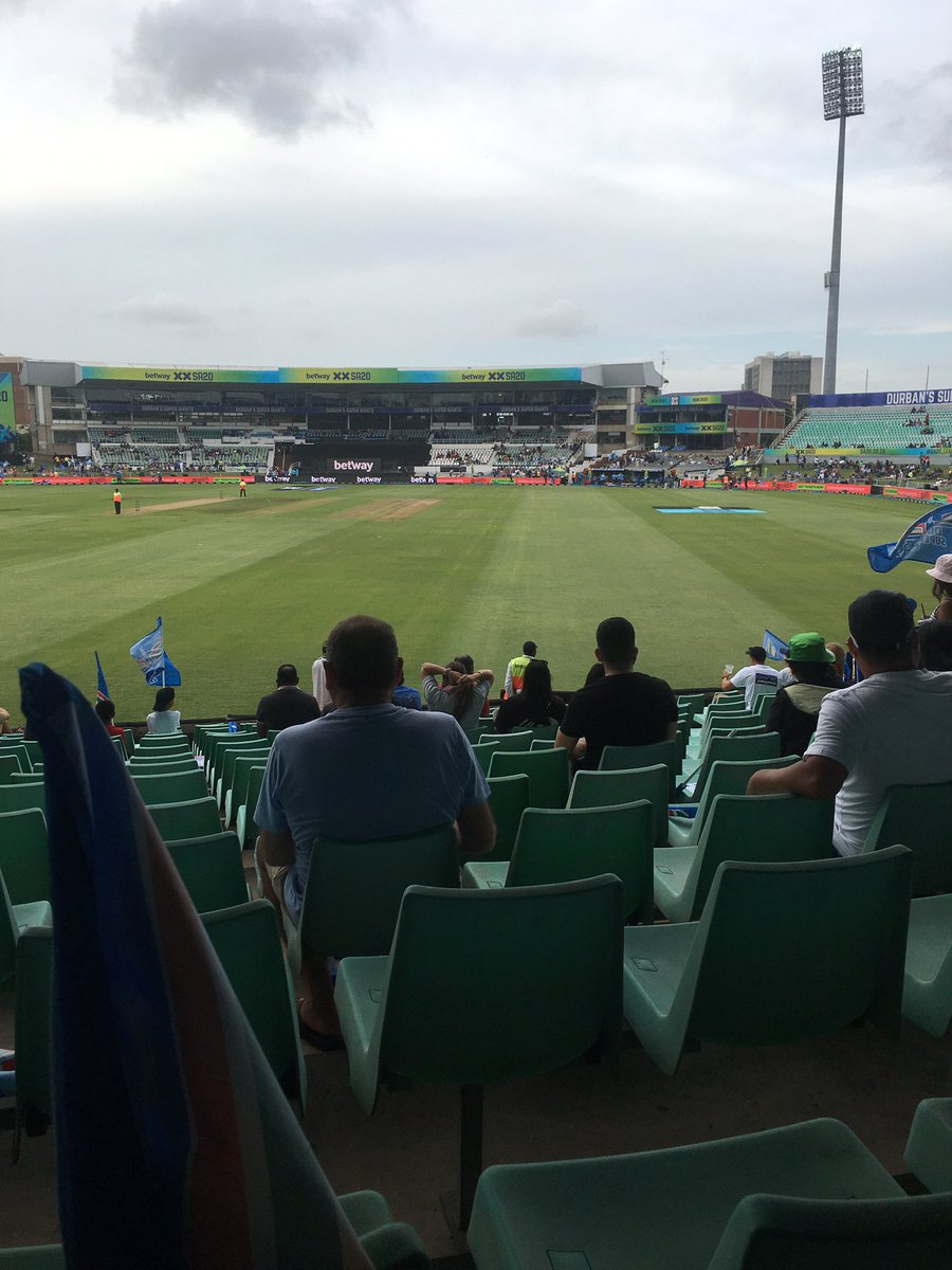 Let’s watch some cricket. #SA20 #Durbansupergiants