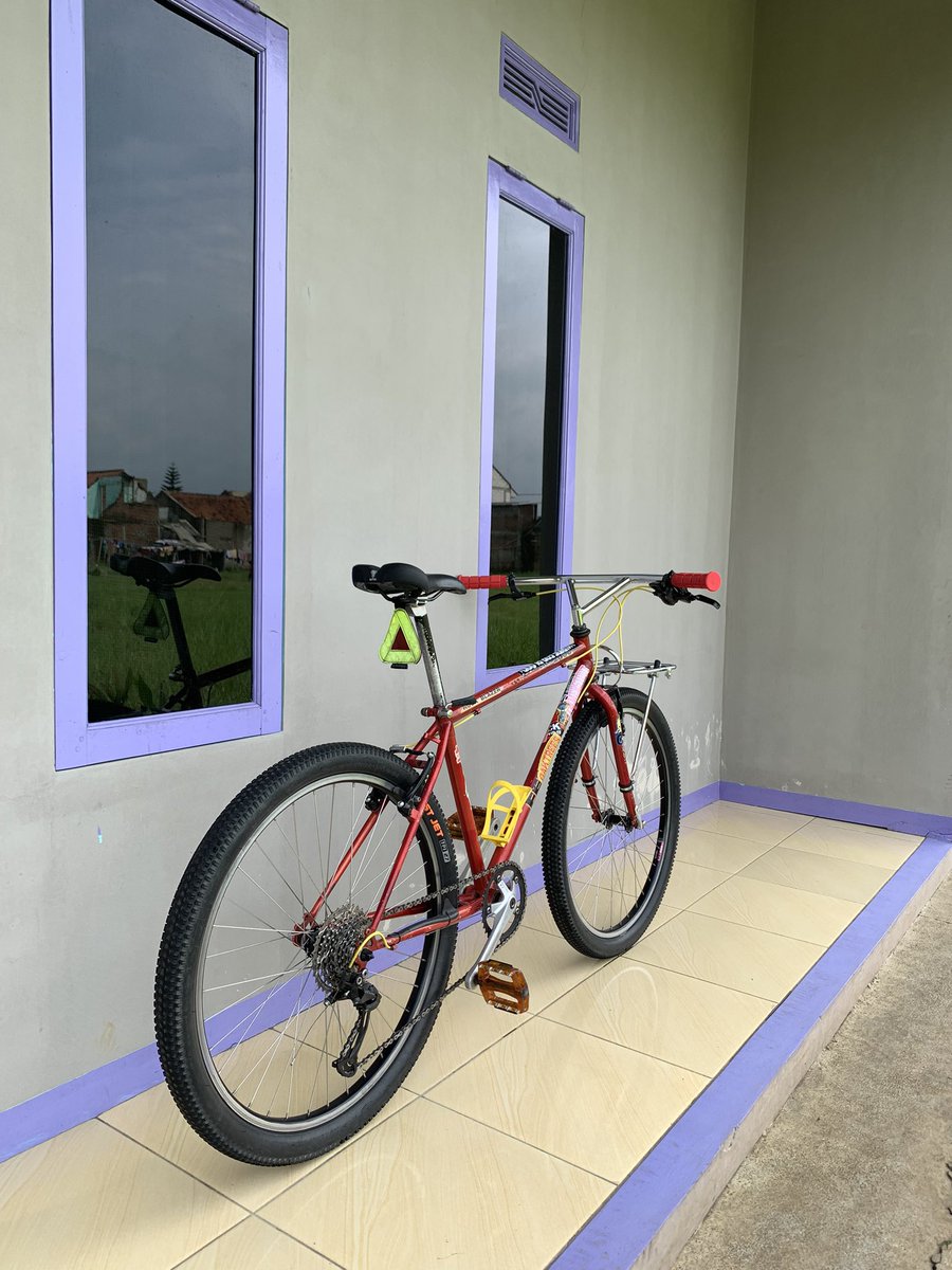 yanwarrrrrr tweet media