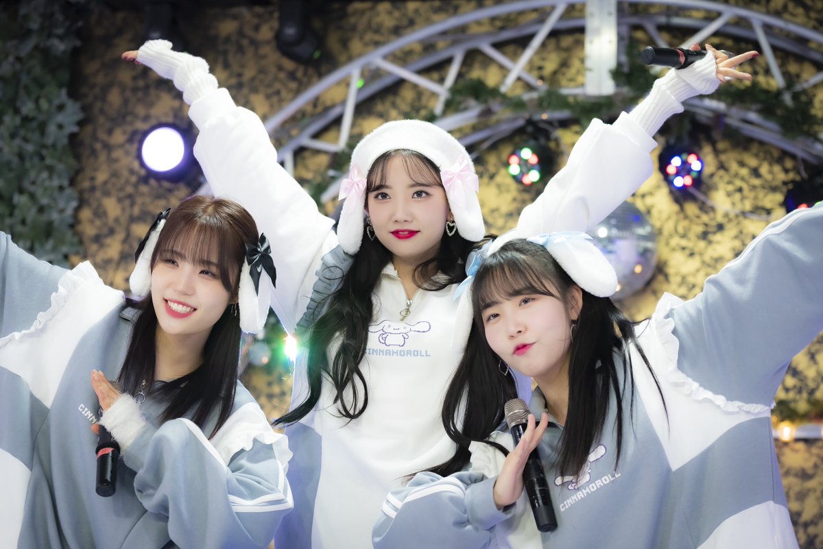 minami2dori's tweet photo. 230202−2
harajuku ‘majide’
#핑크판타지 #PINKFANTASY #ピンクファンタジー
#아랑 #Arang #アラン
#희선 #heesun #ヒソン
#하린 #Harin #ハリン
#sugarpowder https://t.co/BUPtewfkWS