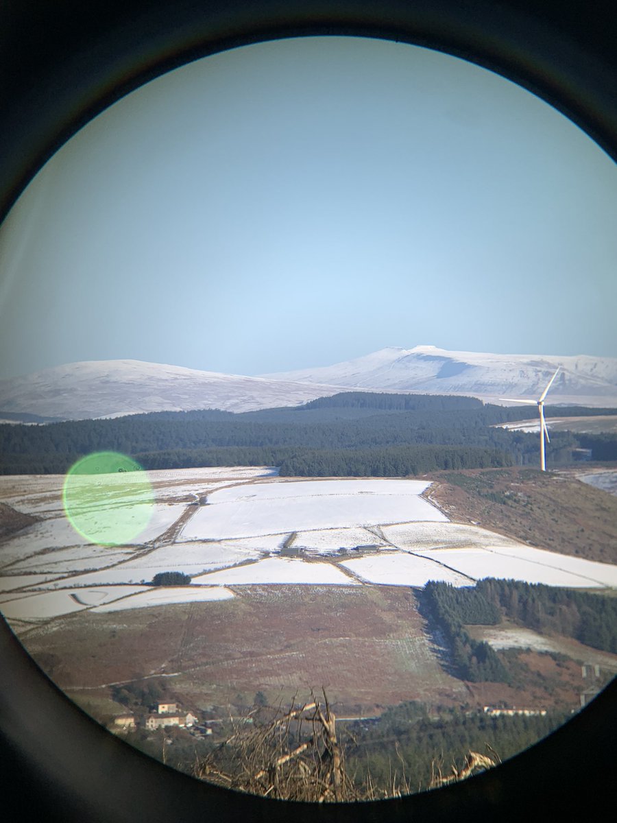 Mwmbwls a Pen-y-Fan o Port Talbot (ish)