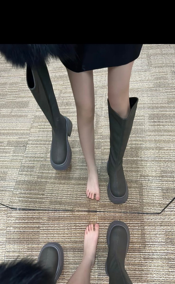 l76632172's tweet photo. @euteeeee 要么 https://t.co/c4GiTr70eu