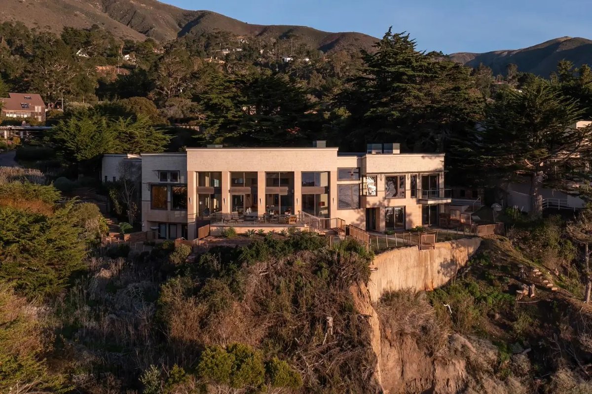 FEATURED LISTING! Offered at $11,999,000 by Tim Allen Properties 

Contact Tim for a private showing:
lnkd.in/dD3gPNSw

#timallenproperties #toptrendingagent #toprealtorcarmel #pebblebeach #coldwellbanker #coldwellbankergloballuxury #carmelbythesea #carmelrealestate