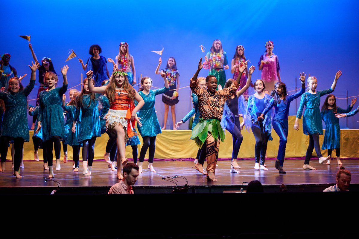 ✍️ The Value of the Arts in Education - a blog by the Director of Music at Millfield Prep, Elly Sturges. ✍️

With the excitement of Matilda building-up, read our new blog which champions the power of arts within education. 🎭🎨

➡️ Read more here: bit.ly/3l67cy1