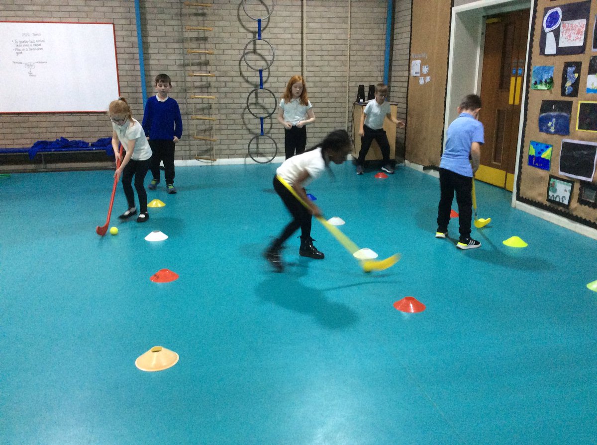 MrsSinclair2019's tweet photo. Primary 3 have enjoyed anothr great afternoon with the @RobertGordonUni sports science students. The children wanted to say a big thank you. @DanestoneP https://t.co/B0cyIUDr0t