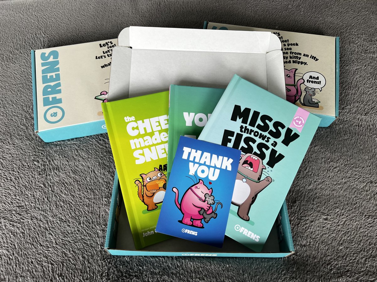 LeeLegEndETH's tweet photo. Are these the first physical @meetnippy #books to land in the #UK 🇬🇧? @nftsandkids @imjustyuvi 

Already excited to read these to my kids at bedtime tonight! #FeelingNippy #ChildrensBooks #Web2 #Web3 https://t.co/ibhcTixvmA