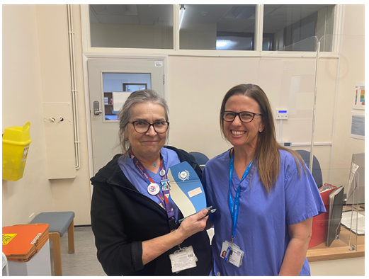 imperialqi's tweet photo. Well done to Charing Cross discharge lounge for their star of the day!  Who's transferring their patients to one of our lovely lounges bright and early tomorrow ?! #bettertogether @Imperialpeople @imperialnhs https://t.co/PEtx9P2N7S