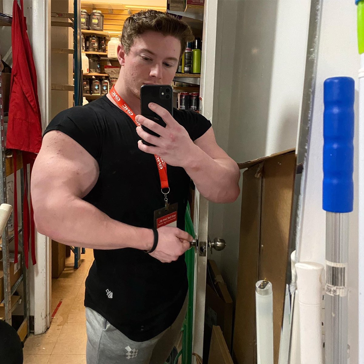 SMrebuild's tweet image. The programming boot camp really had an effect on Marth the combination of C++ and workout really improve both his physical and coding skills.