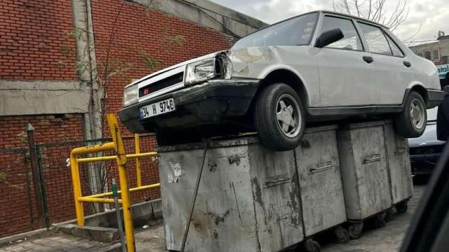 Arabamı çöpe attılar diye dava açsak dalga mı geçiyorsunuz benimle diye hakim bizi hapse atar.