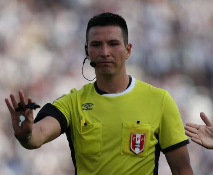 Kevin Ortega será el árbitro del Sporting Cristal vs Alianza Lima. @ovacionweb