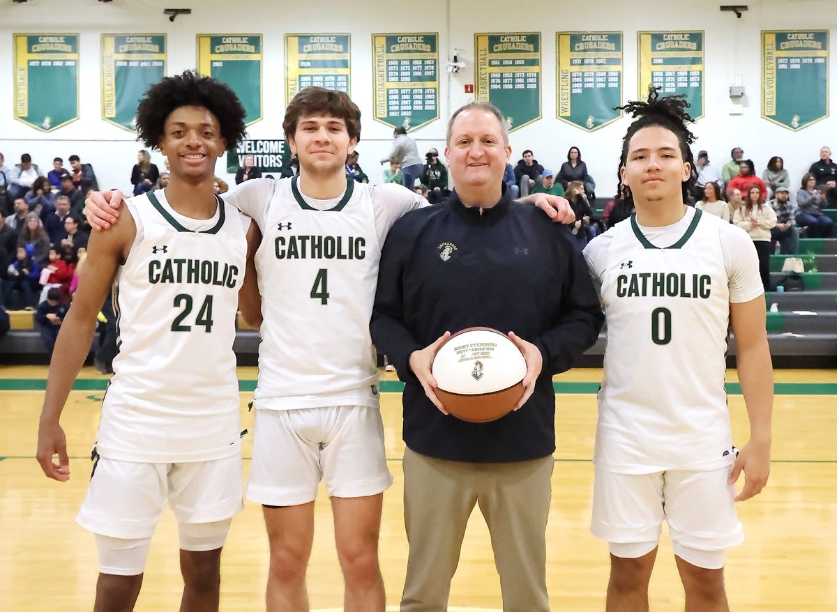 The Crusaders had 2 major milestones Tuesday night- Cate Carlson surpassed 2,000 career points and Coach @bsteinburg  celebrated his 100th career victory! Way to go, Crusaders!

#CRUpride #CatchtheSpirit #futurecru #CSW23