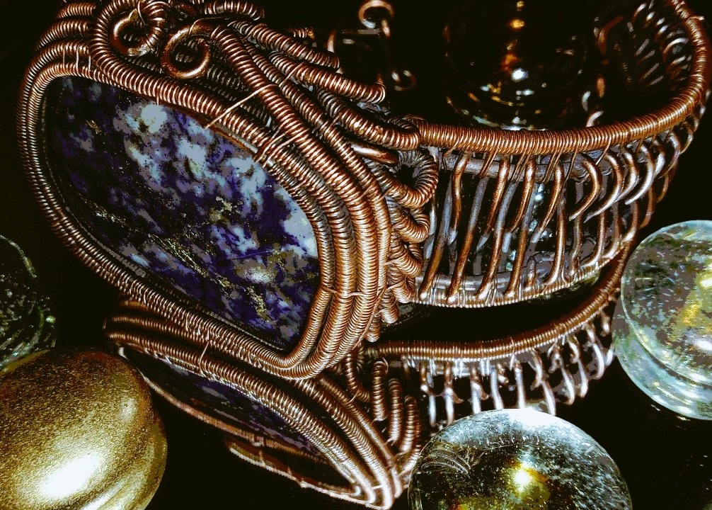 EnlightenedOwls's tweet image. Heyyyyy... we still vibing high at enlightenedowls.com...
Shop wire wrap crystal jewelry with us!

#enlightenedowls #healingcrystals #wirewrappedjewelry #afrocentric #BlackOwnedBusiness #meditate #smallbusinessowner #highvibes
#divineenergy #crystallove #power #energyhealing