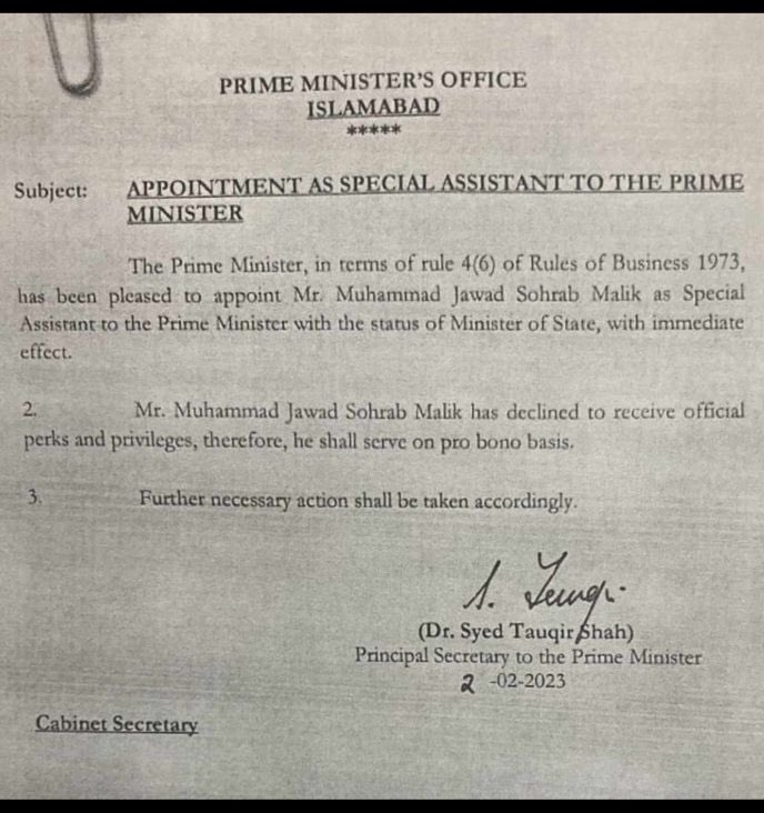 AnsarAAbbasi's tweet photo. PM Shehbaz Sharif’s cabinet further expands. One more special assistant to PM appointed. #BadGovernace #Deplorable https://t.co/Au8ZVPdSX4